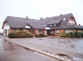 r1.jpg